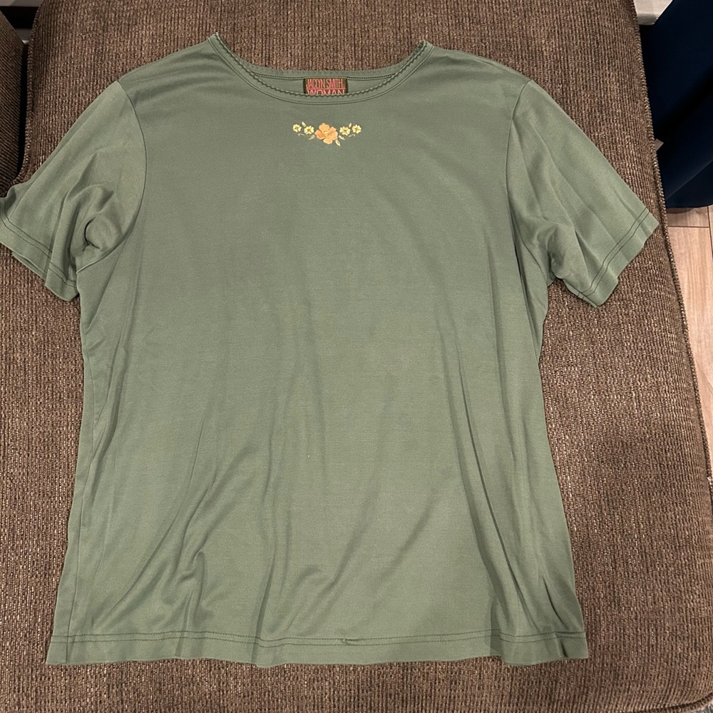 Jaclyn Smith Green Floral Embroidered Shirt